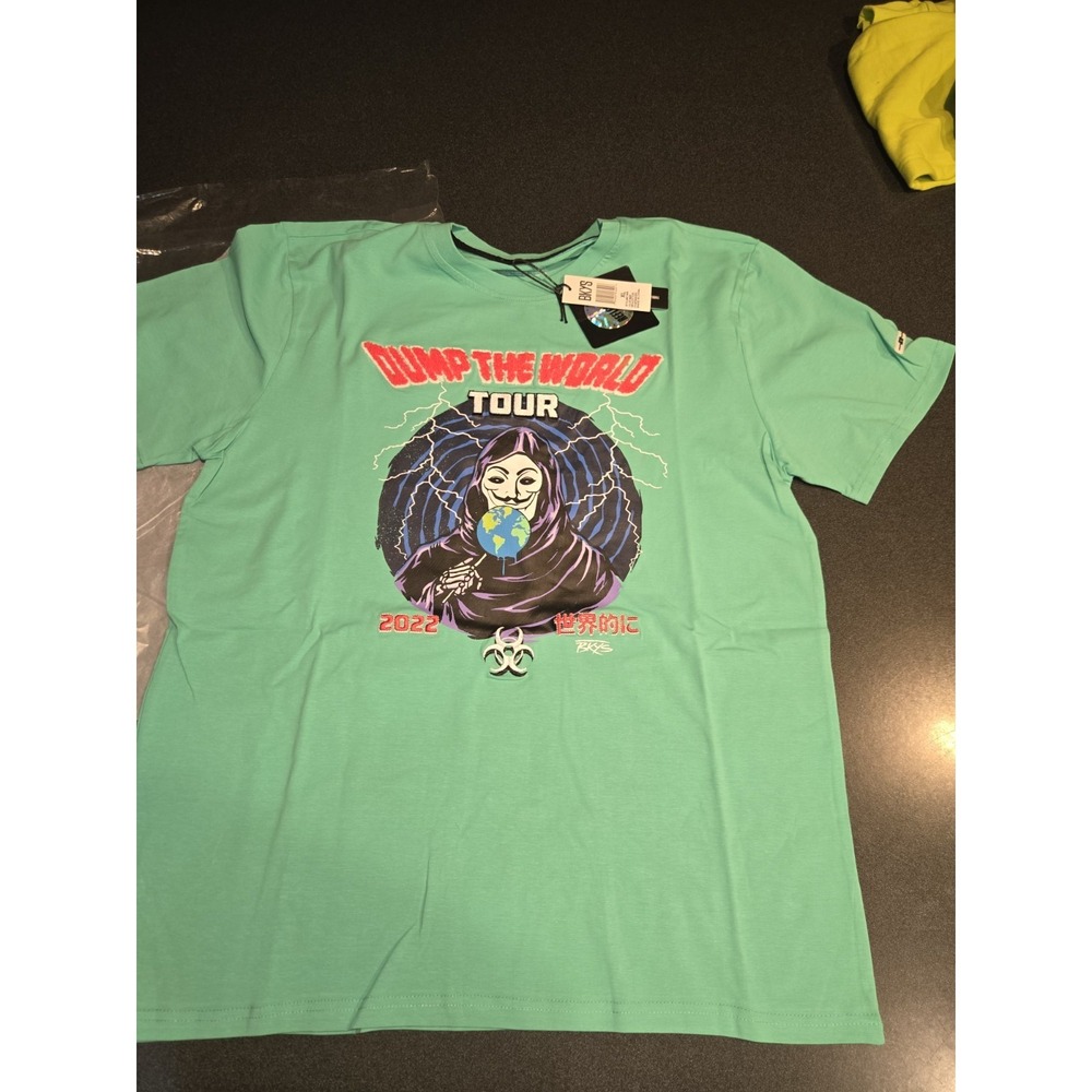 BKYS Dump The World Tour T-Shirt XL Mint Reflective Embroidered NWT Streetwear